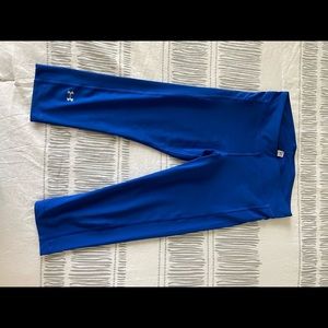 Under Armor cropped leggings